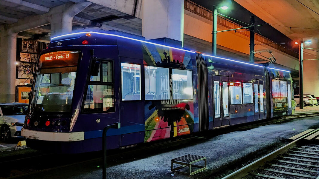Free Streetcar Rides for the Winter Light Festival